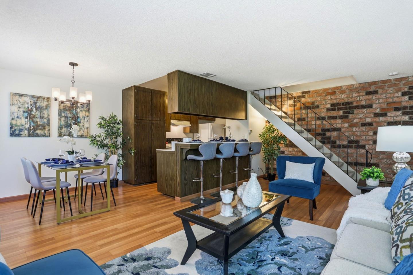 2301 Saidel Drive 3