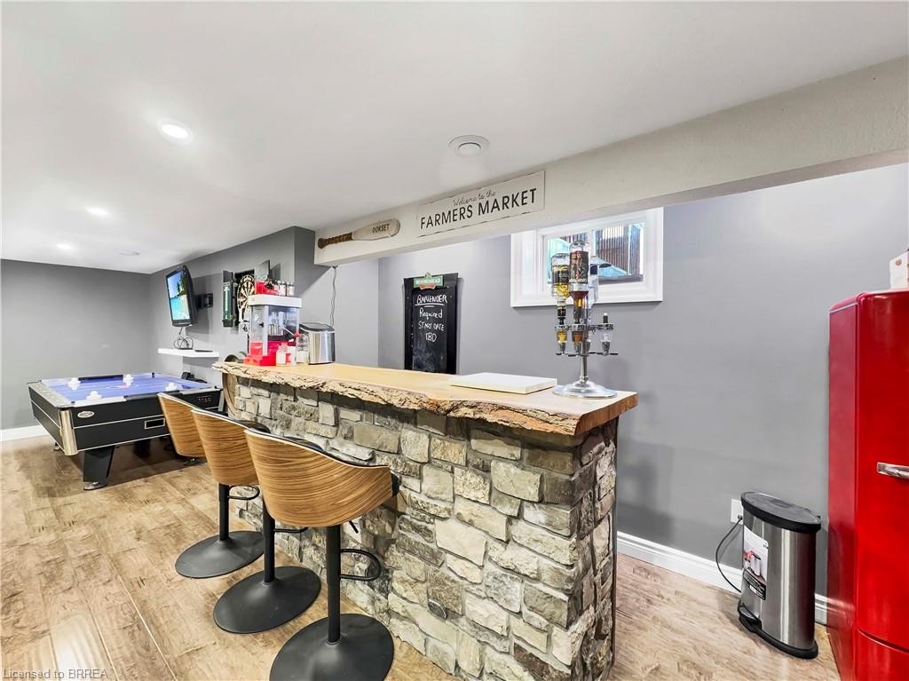 236 Burford Delhi Townline Road