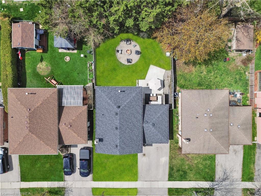 28 Dante Crescent
