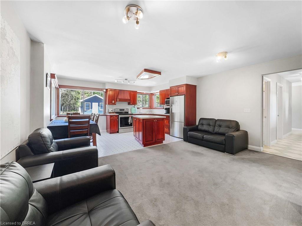 43 Pleasant Ridge Road