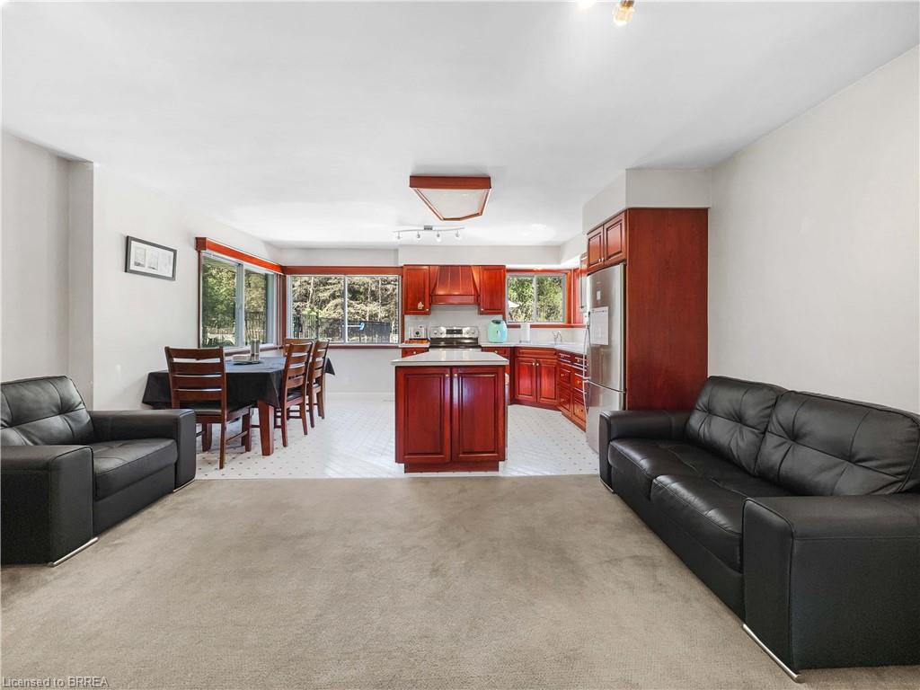 43 Pleasant Ridge Road