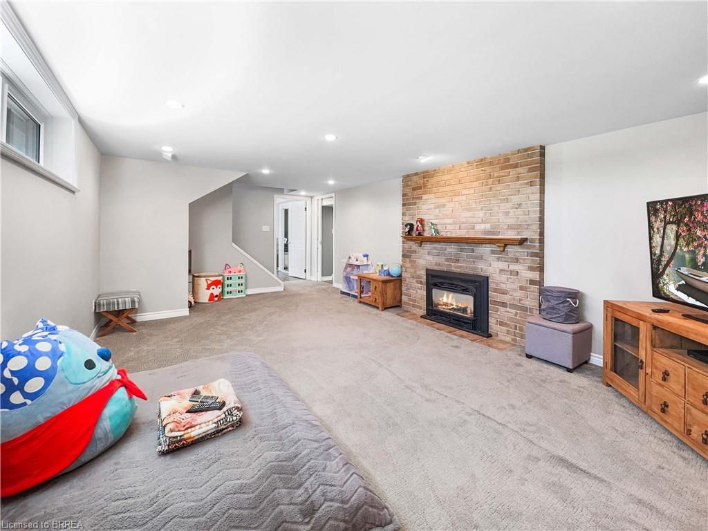 43 Pleasant Ridge Road