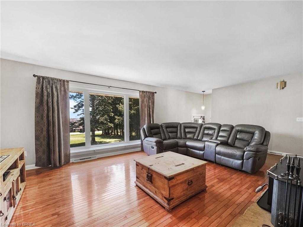 43 Pleasant Ridge Road