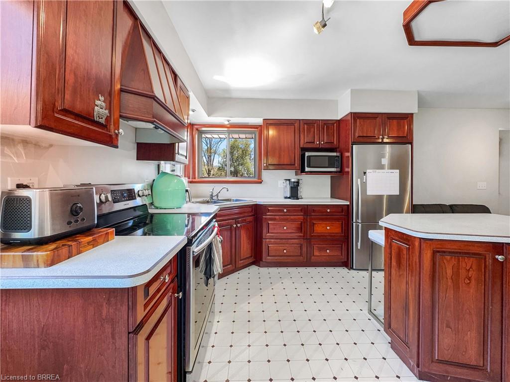 43 Pleasant Ridge Road