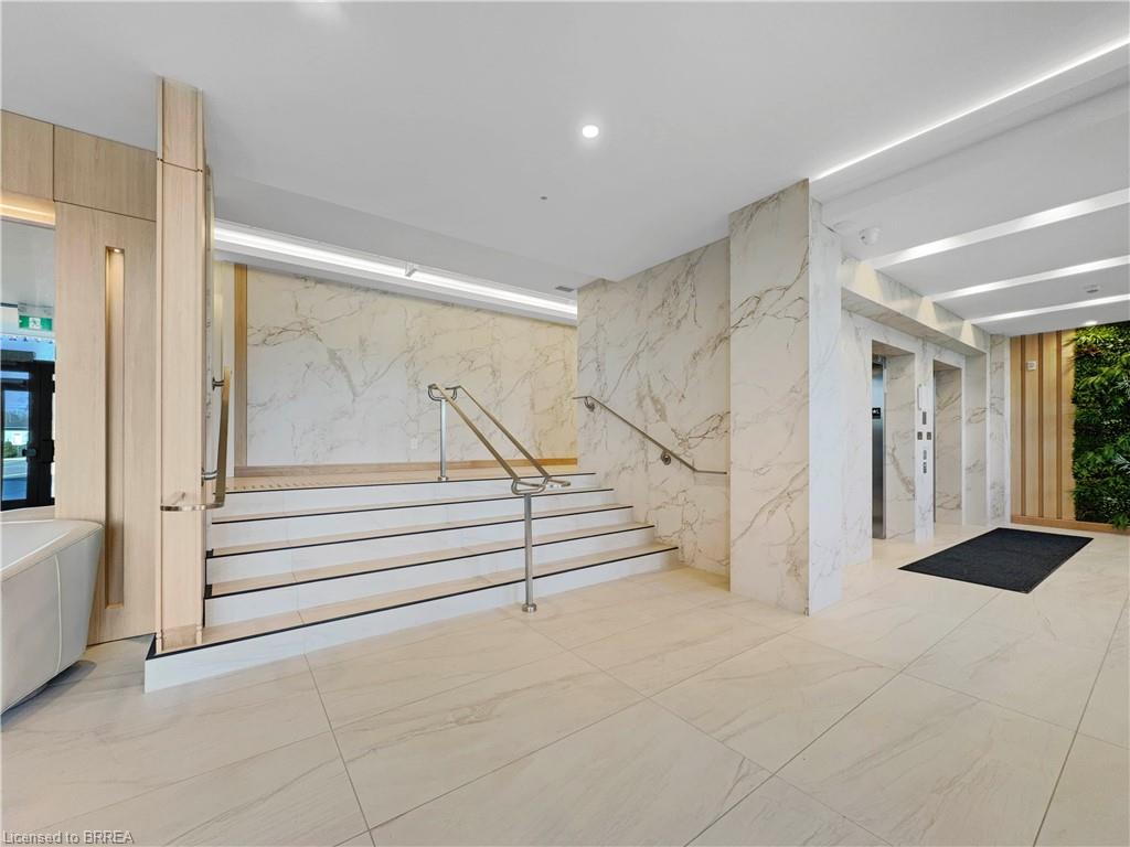 407-34 Norman Street Unit: 407
