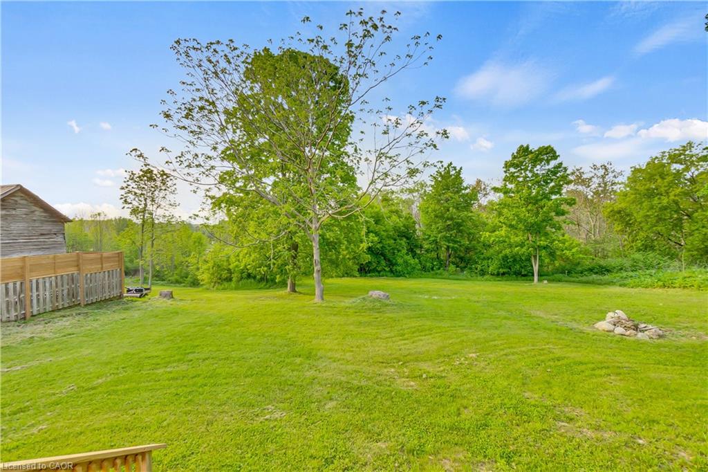 16 Hillcrest Street W