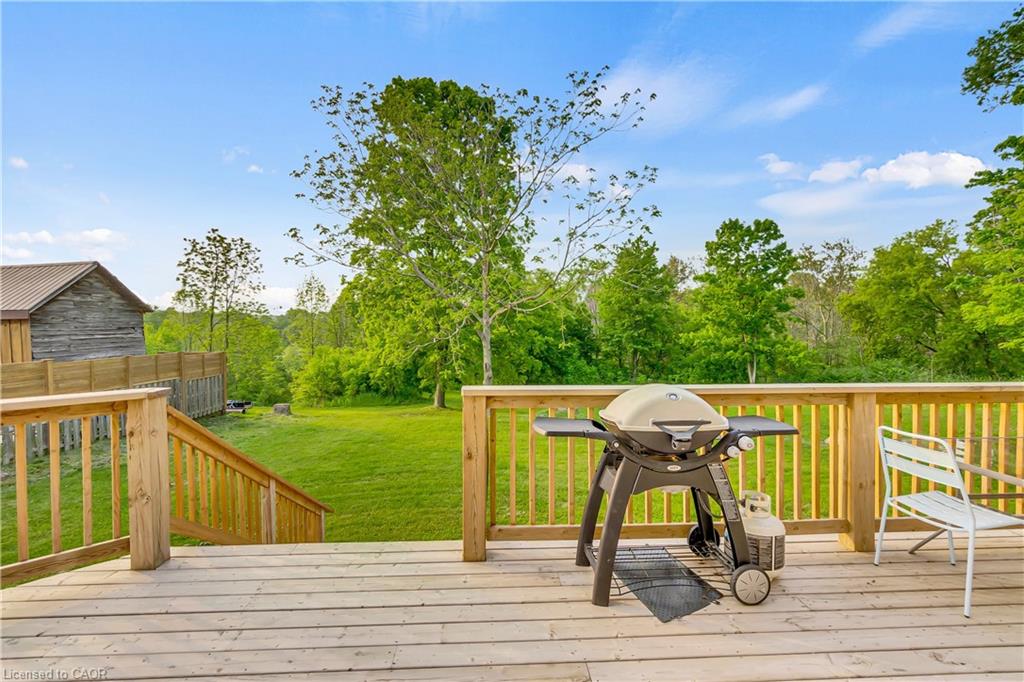 16 Hillcrest Street W