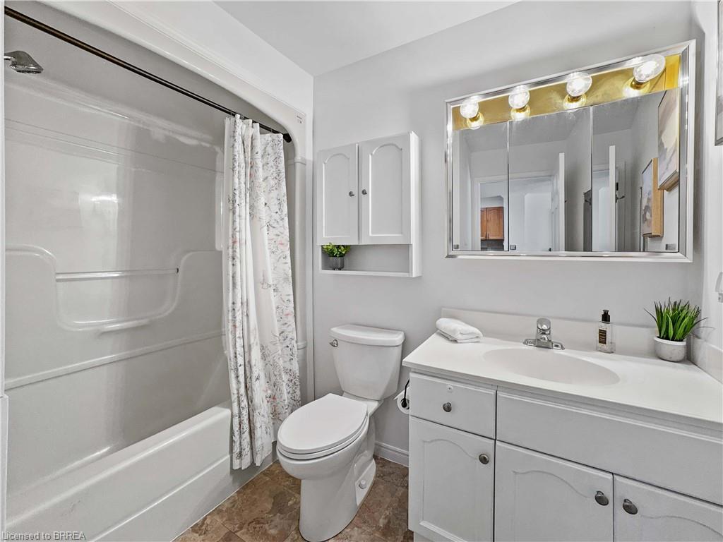 144 Wood Street Unit: E