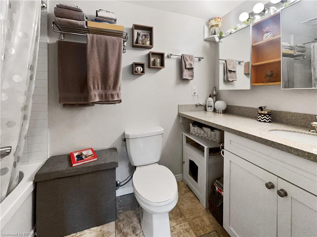 505-155 Water Street S Unit: 505