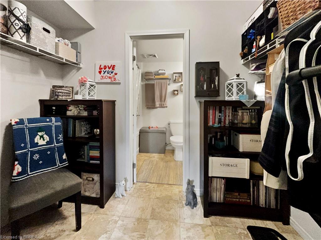 505-155 Water Street S Unit: 505