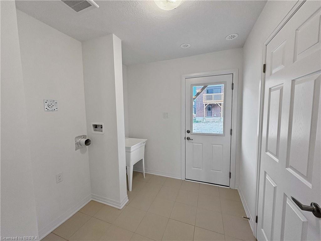 32 Hine Road