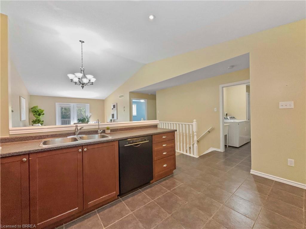 35-35 Stratford Terrace Unit: 35