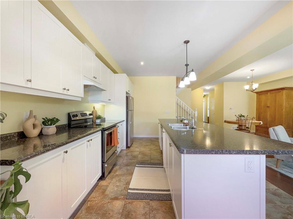 8-80 Willow Street Unit: 8