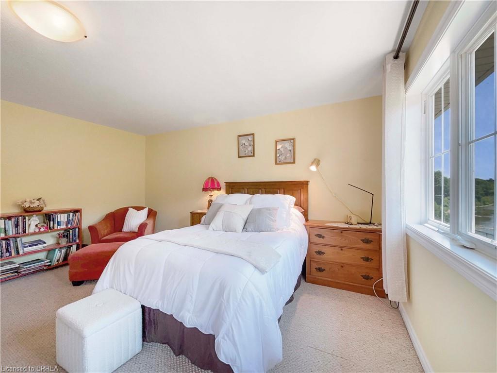 8-80 Willow Street Unit: 8