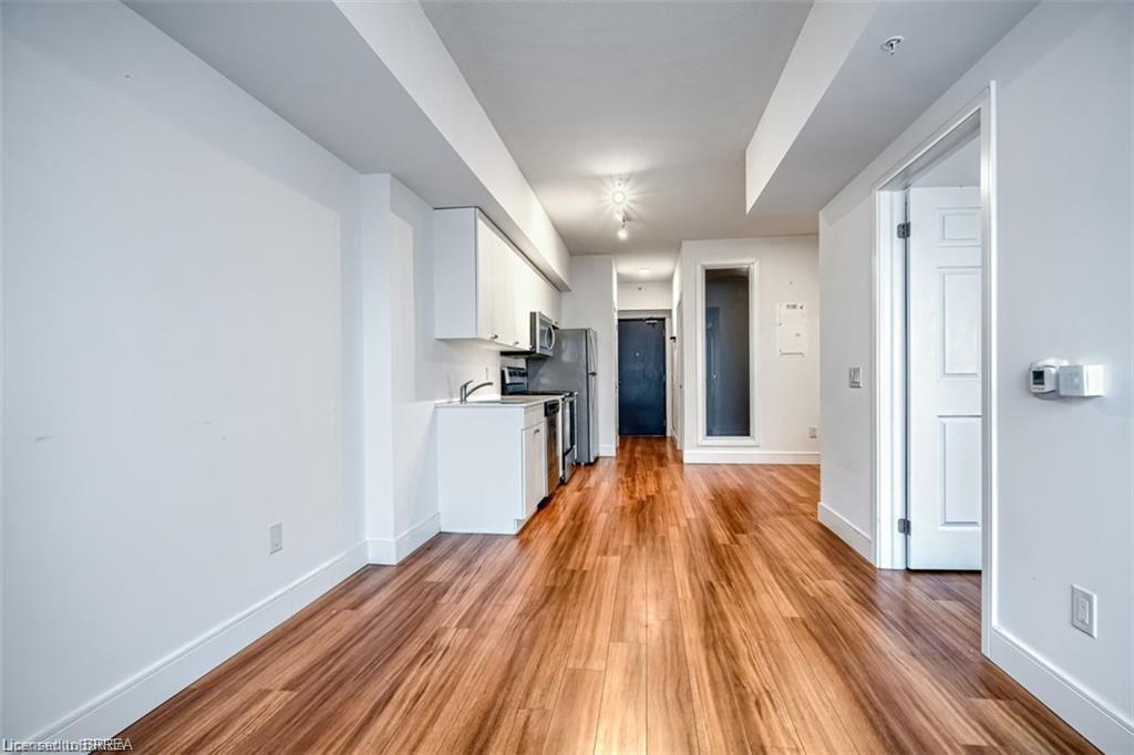 715-1 Wellington Street Unit: 715