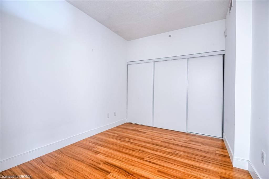 715-1 Wellington Street Unit: 715