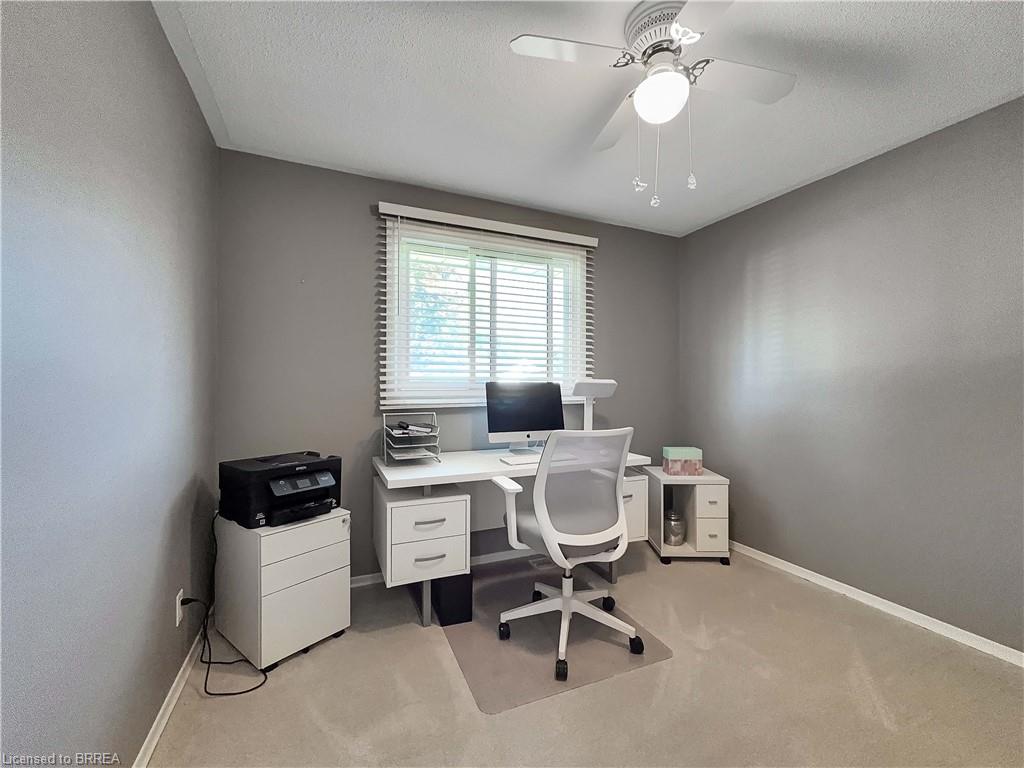 46 Davis Street W
