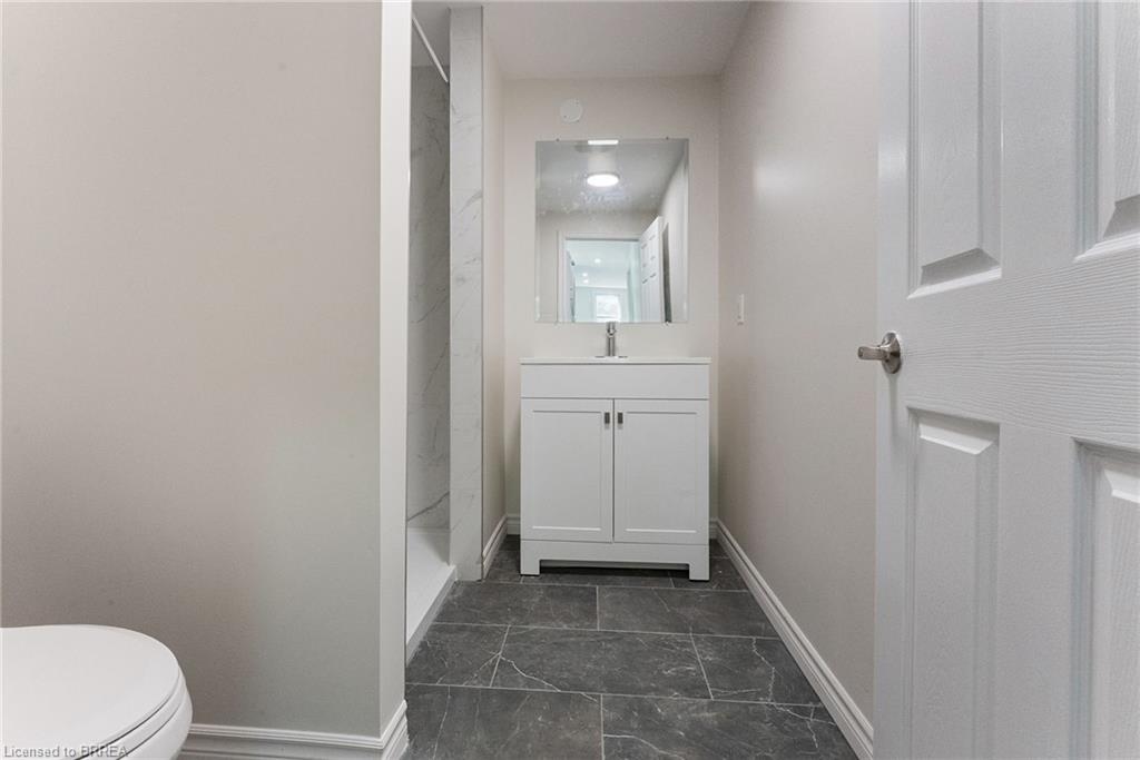 150 Elgin Street Unit: UPPER