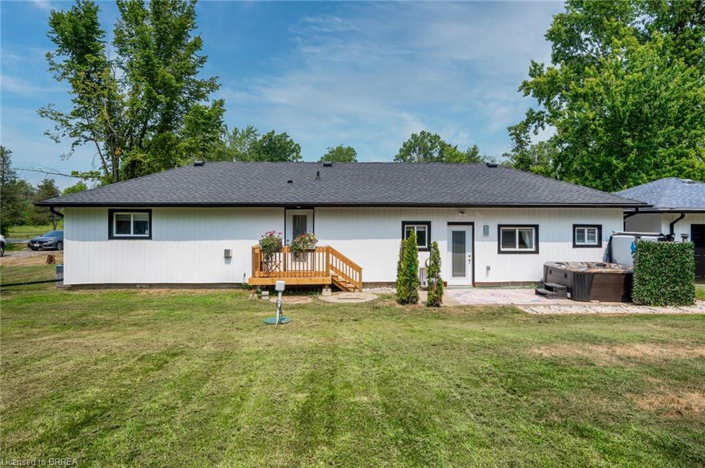 2525 Vimy Road