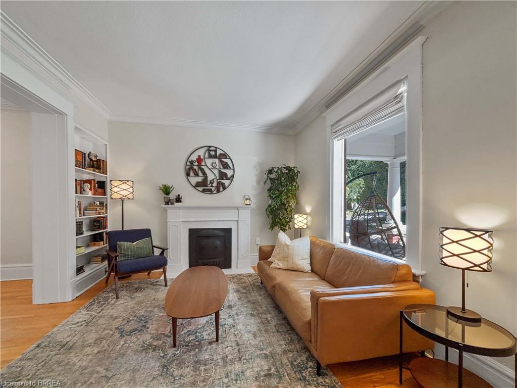 65 Forbes Avenue