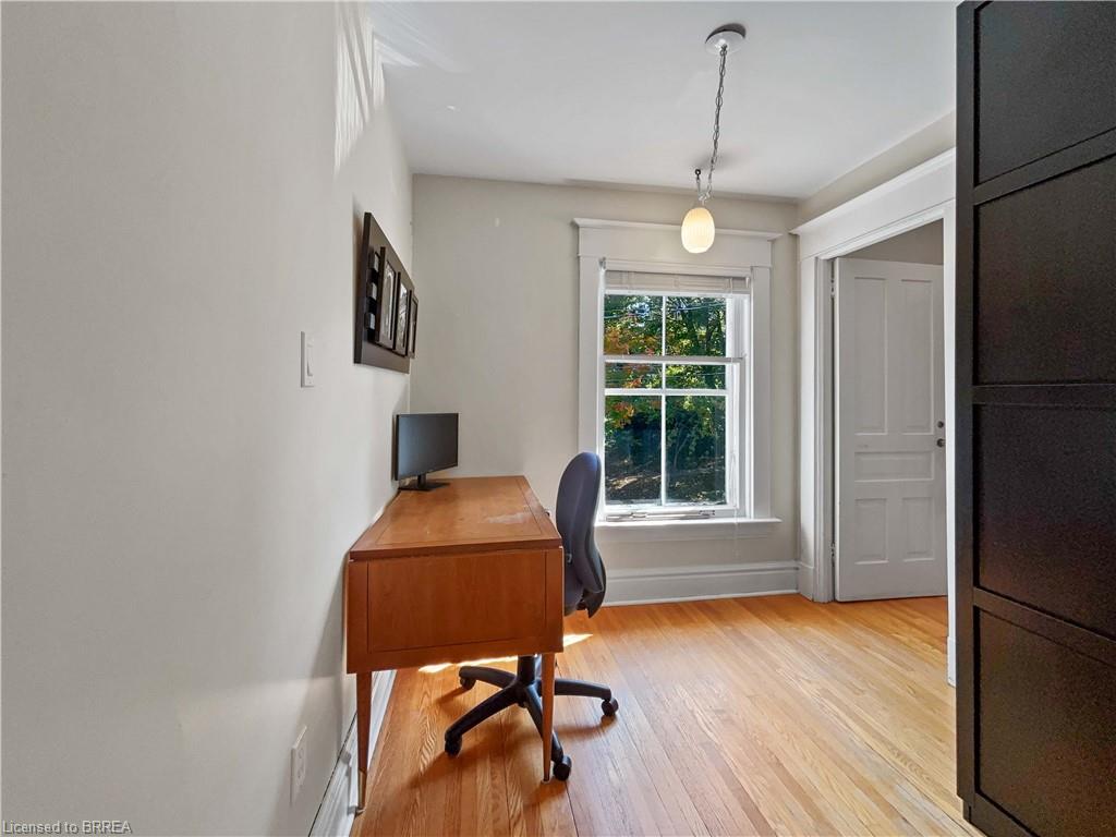 65 Forbes Avenue