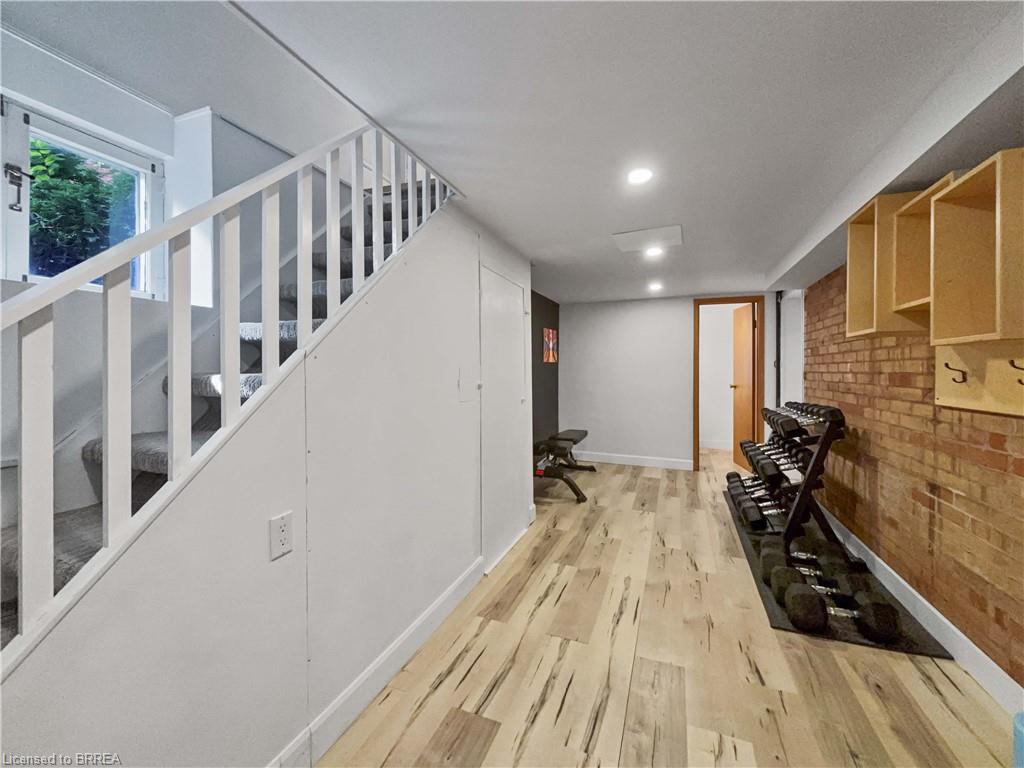 65 Forbes Avenue