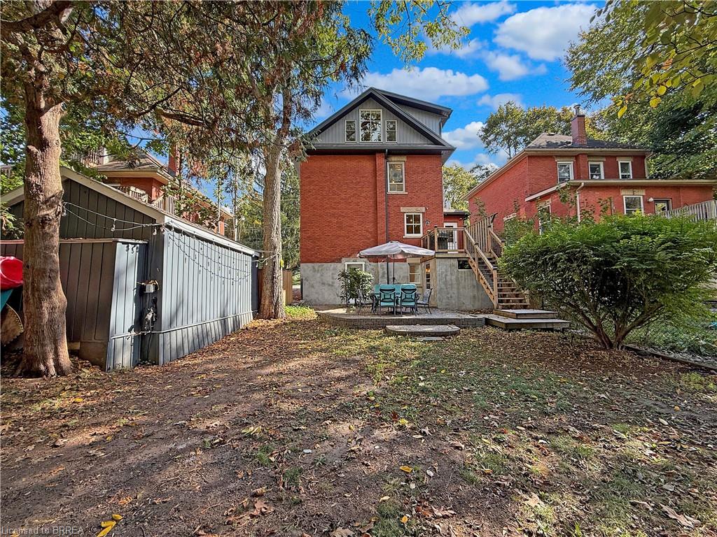 65 Forbes Avenue