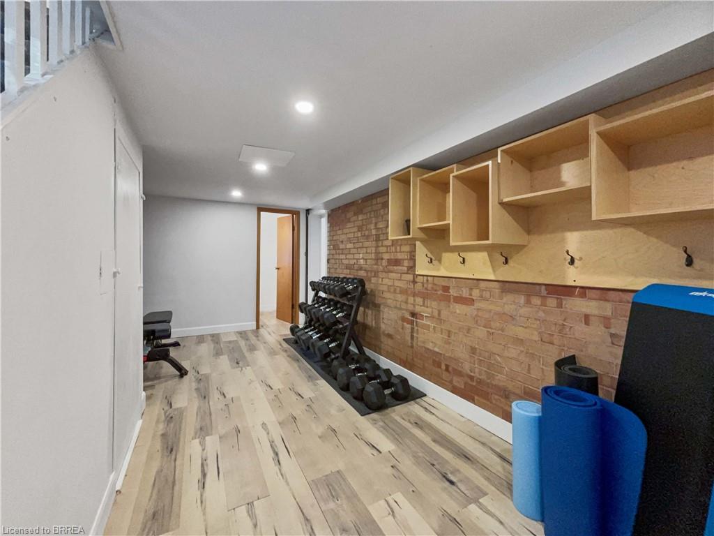 65 Forbes Avenue