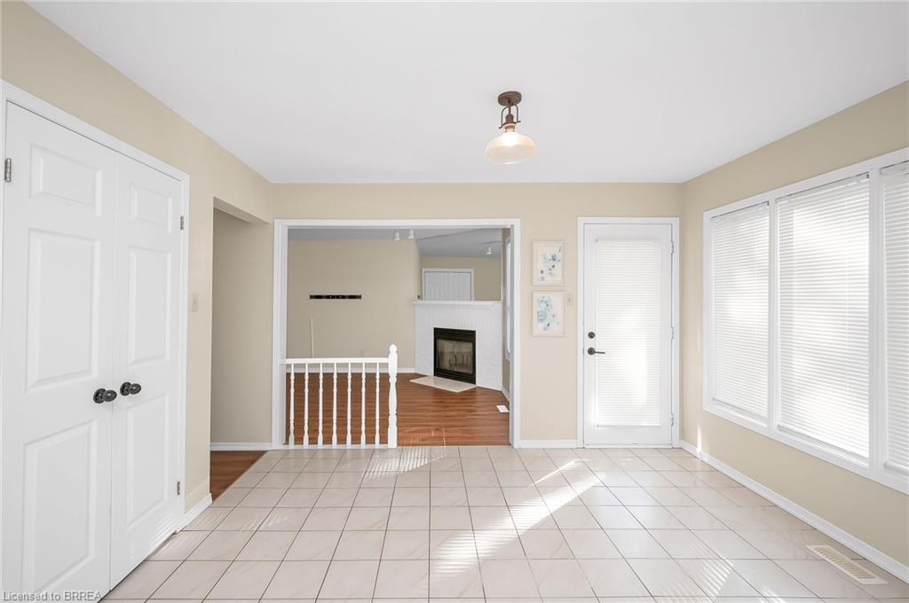 10 Avonbridge Court