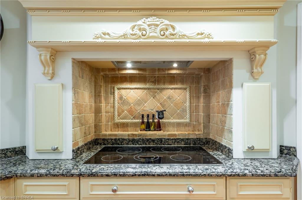 972 Gablehurst Crescent