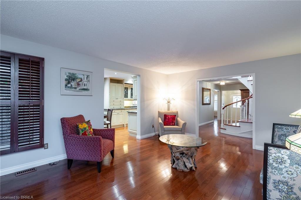 972 Gablehurst Crescent