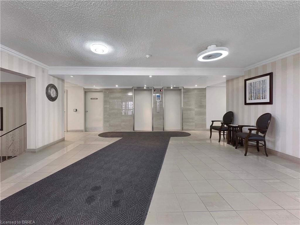 101-640 West Street, Brantford Unit: 101