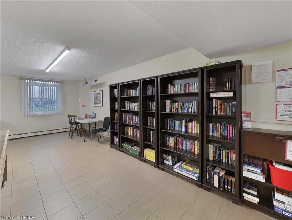 101-640 West Street, Brantford Unit: 101