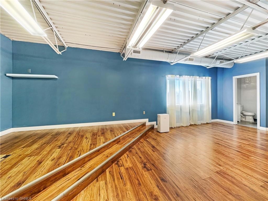B1-34 Dalkeith Drive, Brantford Unit: UPPER B1