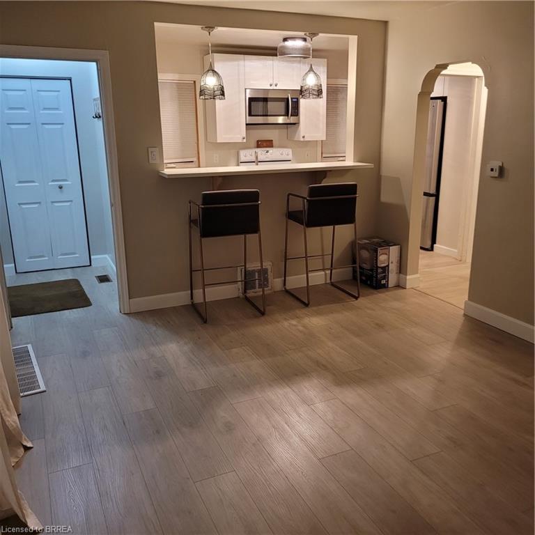 686 Britannia Avenue, Hamilton