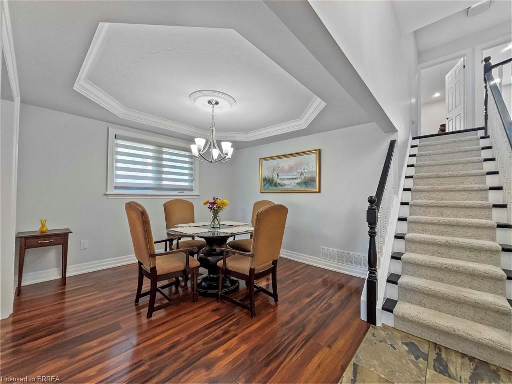 701 Upper Paradise Road, Hamilton