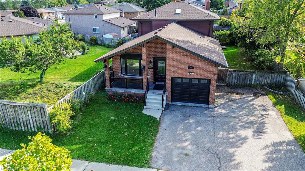 701 Upper Paradise Road, Hamilton