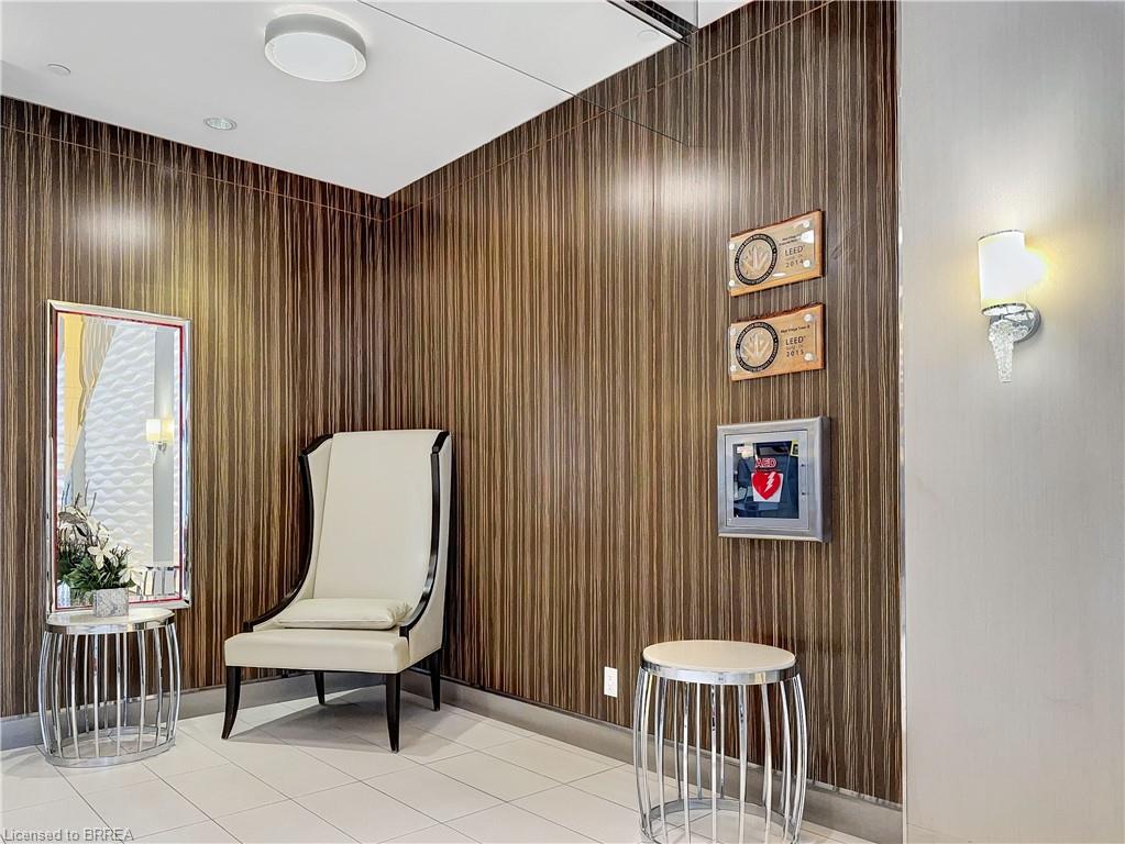 1724-2 Eva Road Unit: 1724