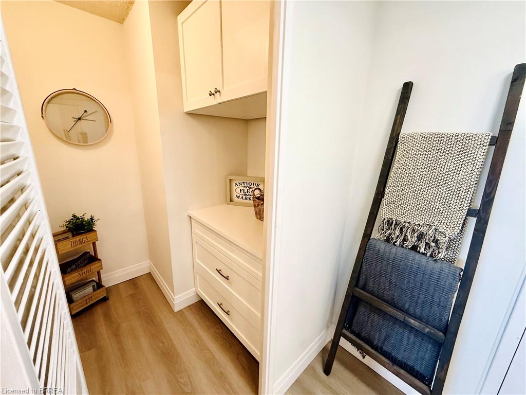 908-640 West Street Unit: 908