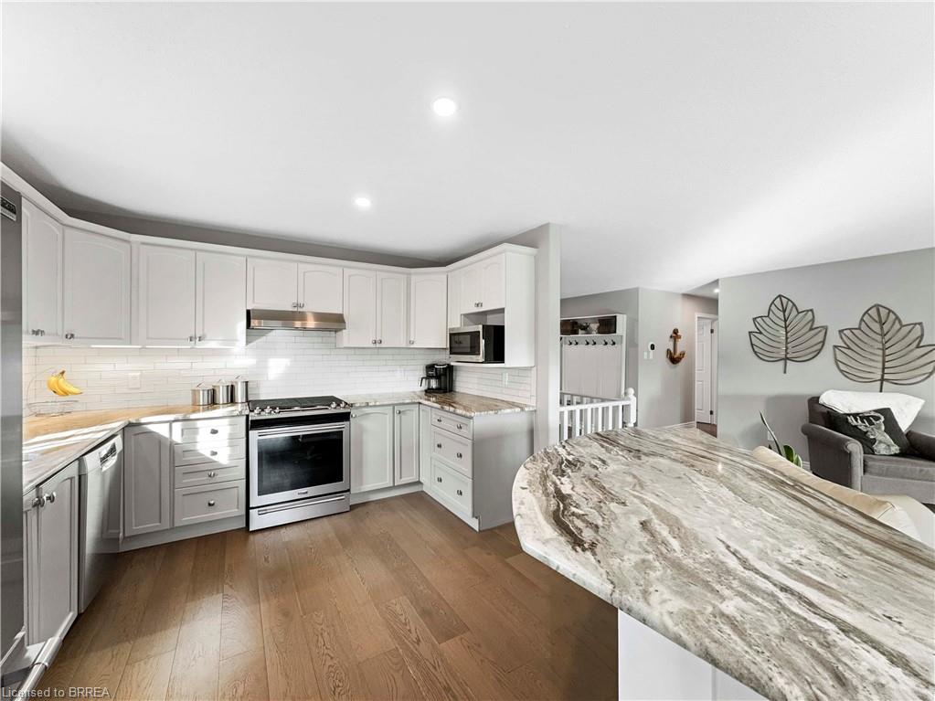 25 Bradbury Crescent