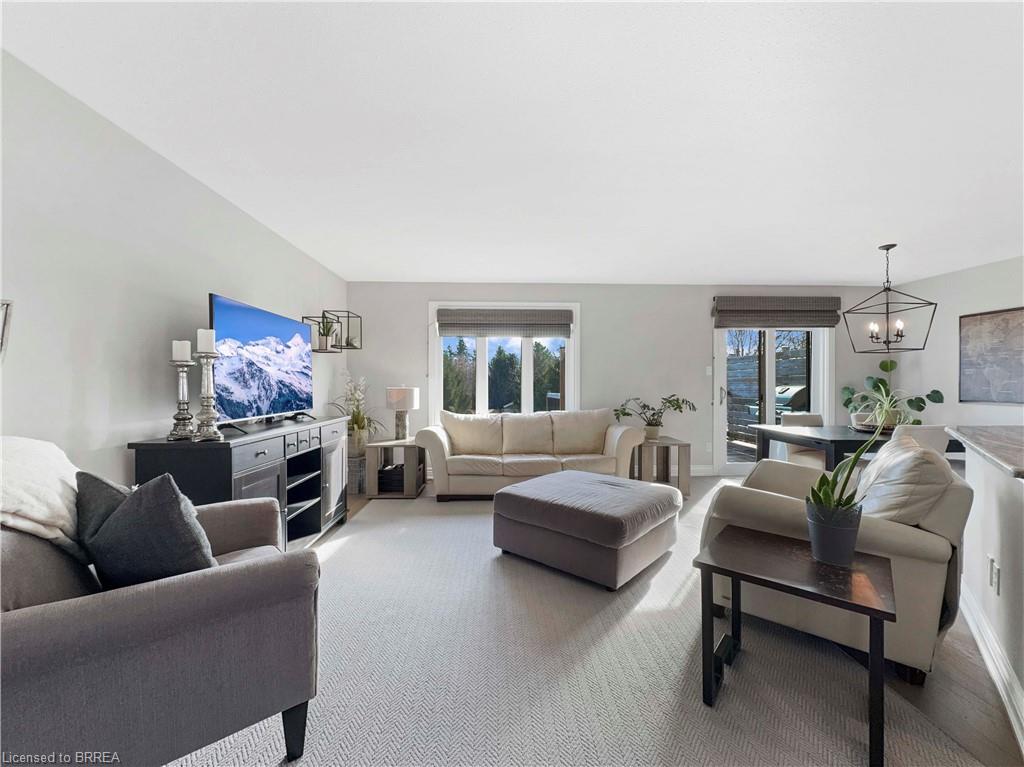 25 Bradbury Crescent