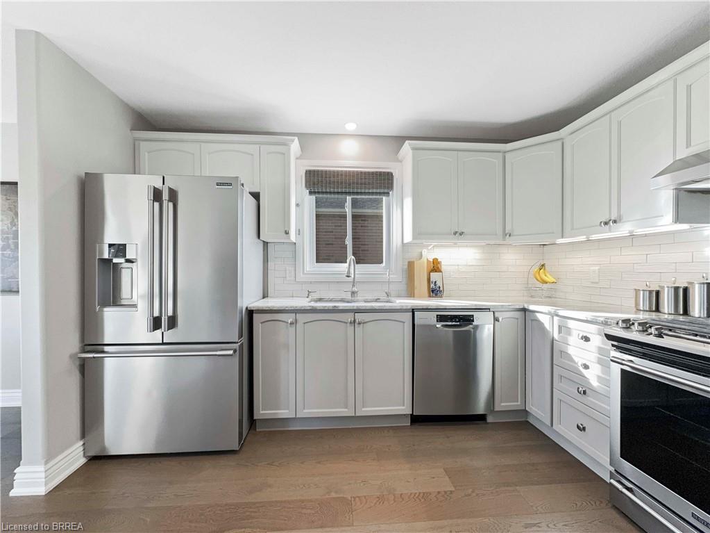 25 Bradbury Crescent