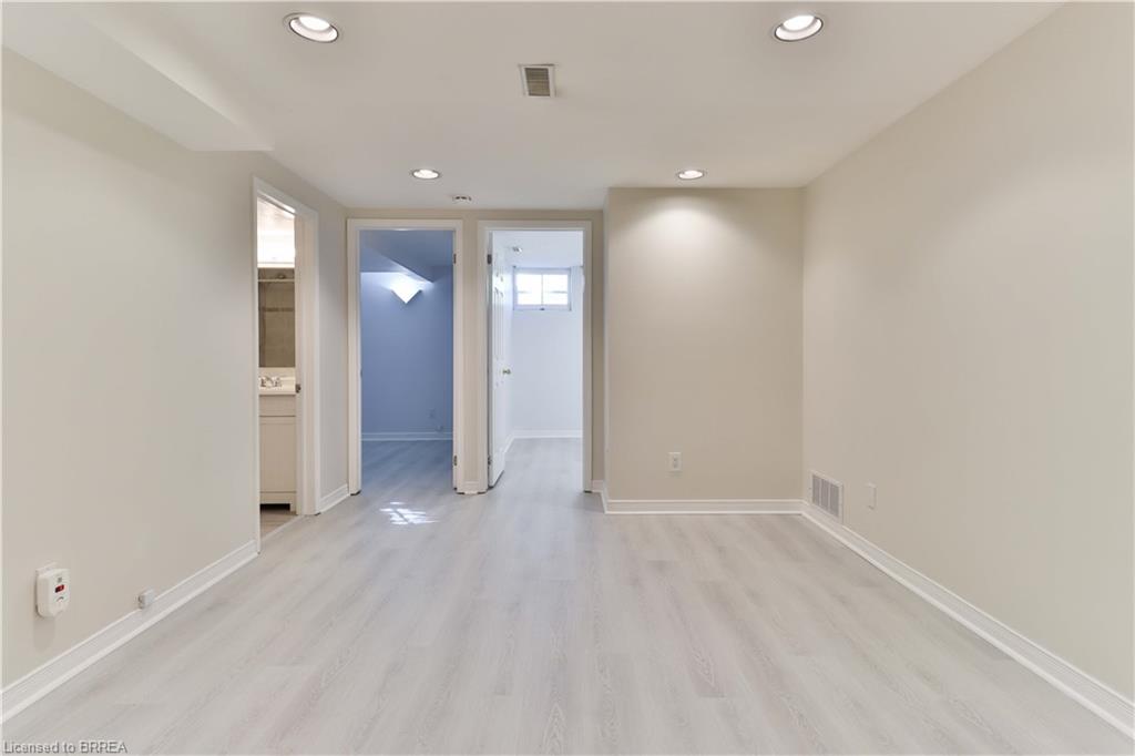 32 Christina Crescent