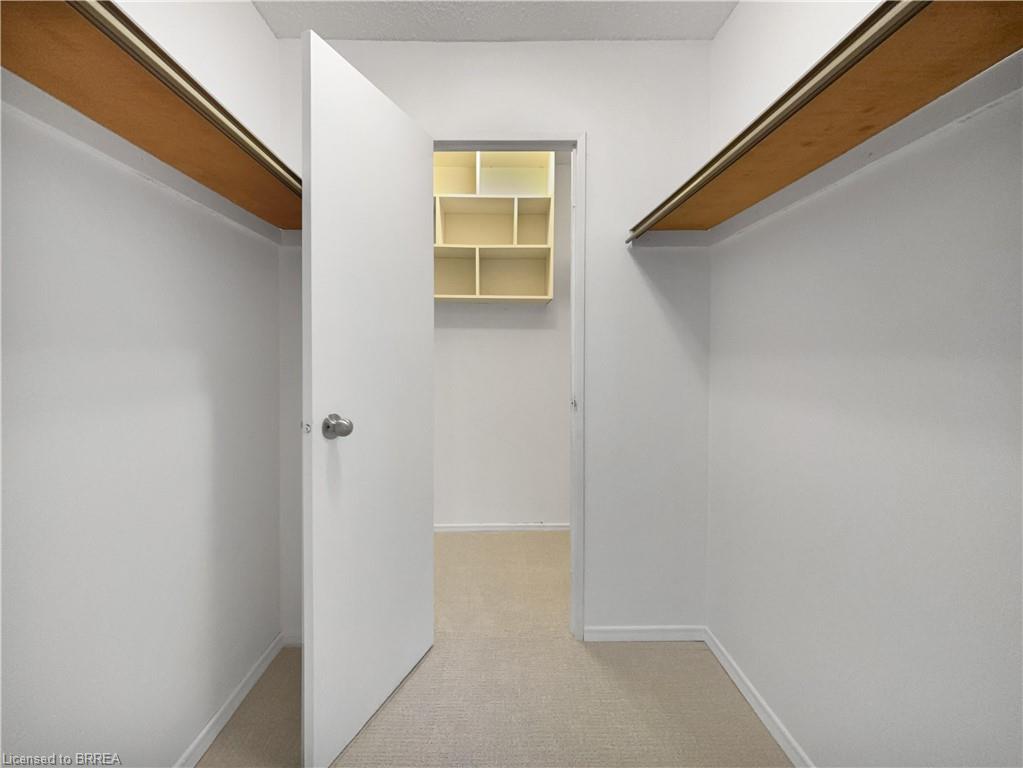 363-36 Hayhurst Road Unit: 363