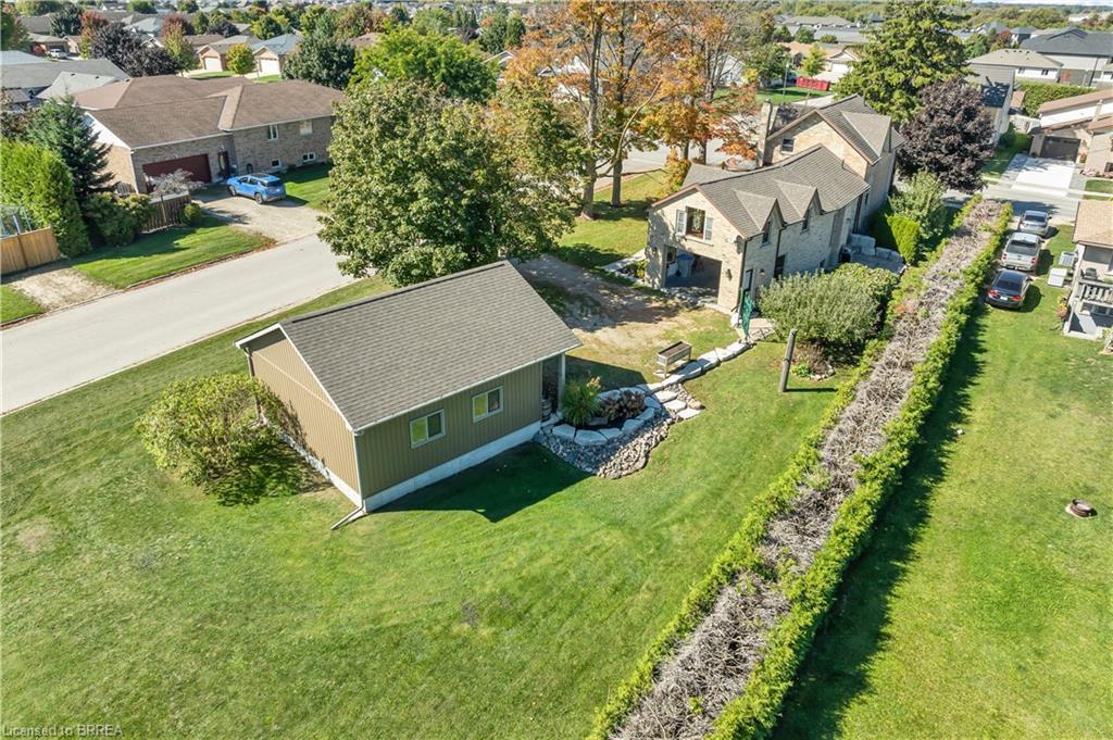 690 Wallace Avenue S