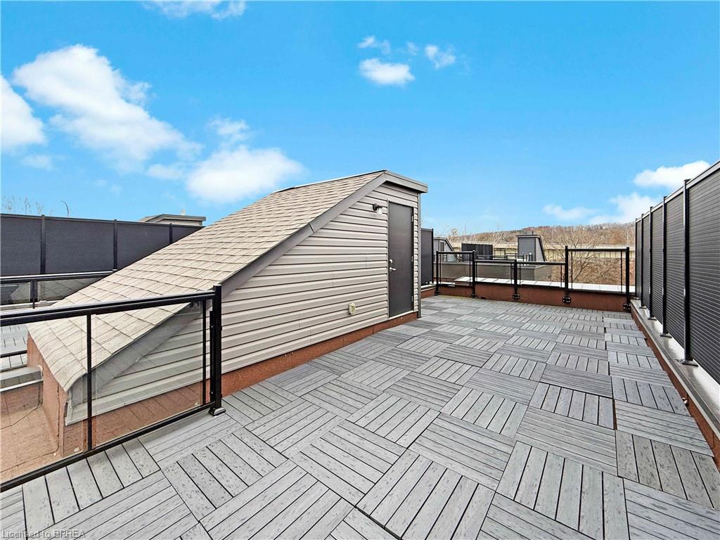 31-2 Willow Street Unit: 31