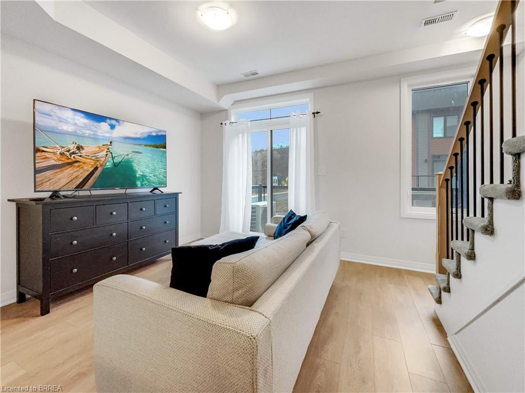 31-2 Willow Street Unit: 31