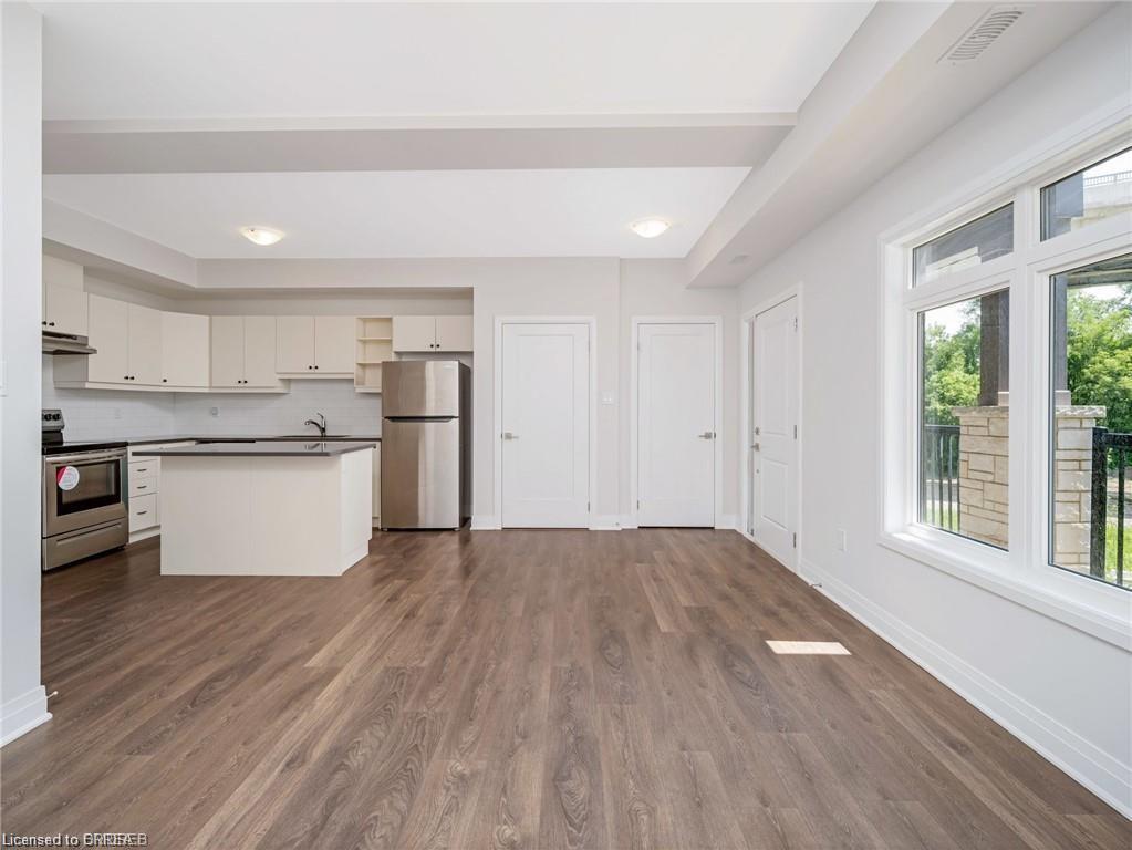 53-2 Willow Street Unit: 53