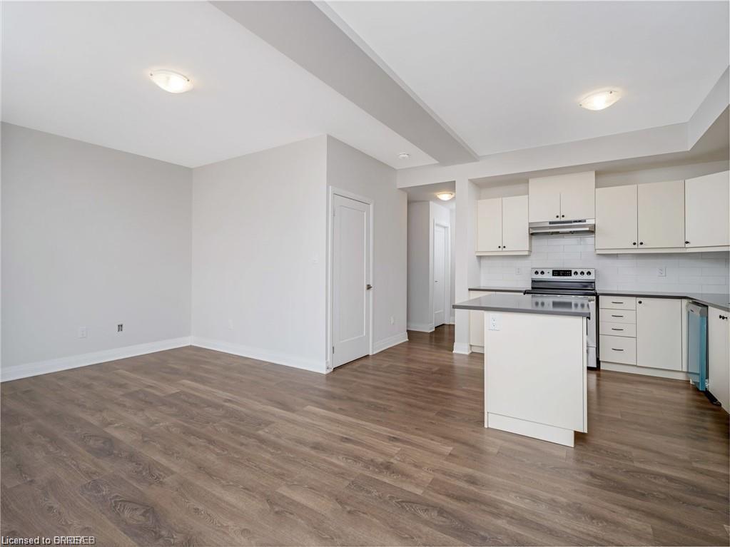 53-2 Willow Street Unit: 53