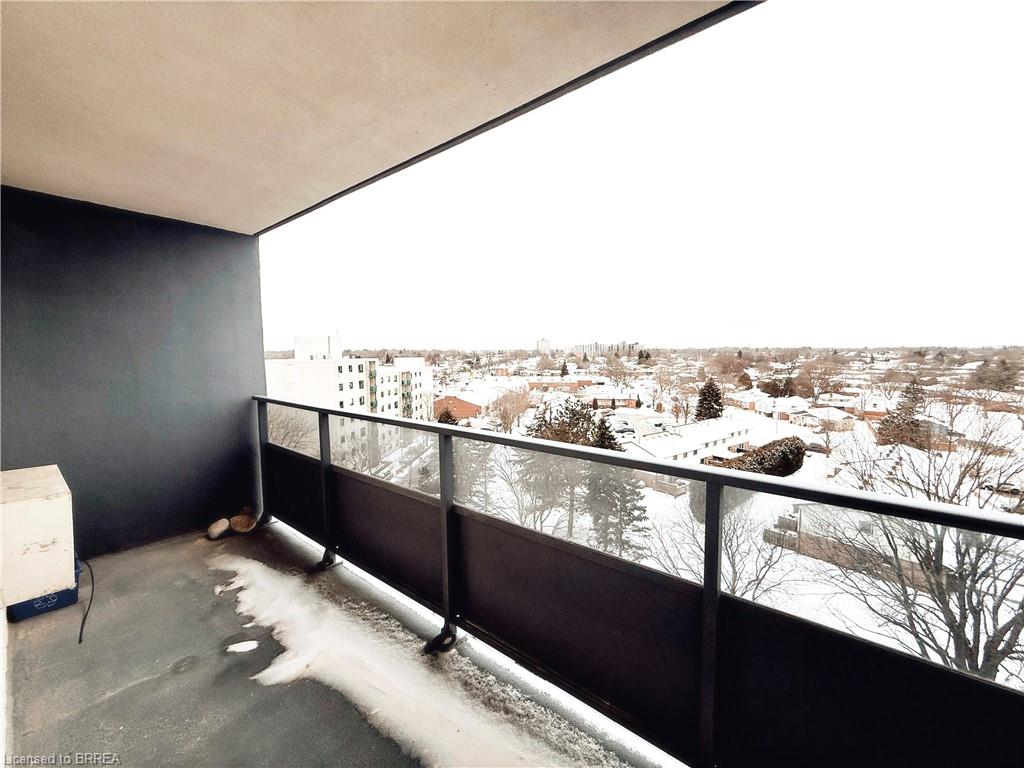 908-640 West Street Unit: 908